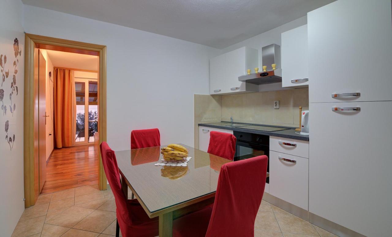 Apartments Lucia Senj 1 Dış mekan fotoğraf