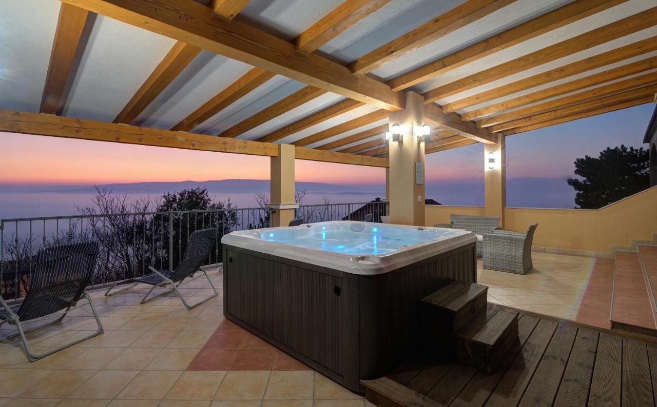 Apartments Lucia Senj 1 Dış mekan fotoğraf