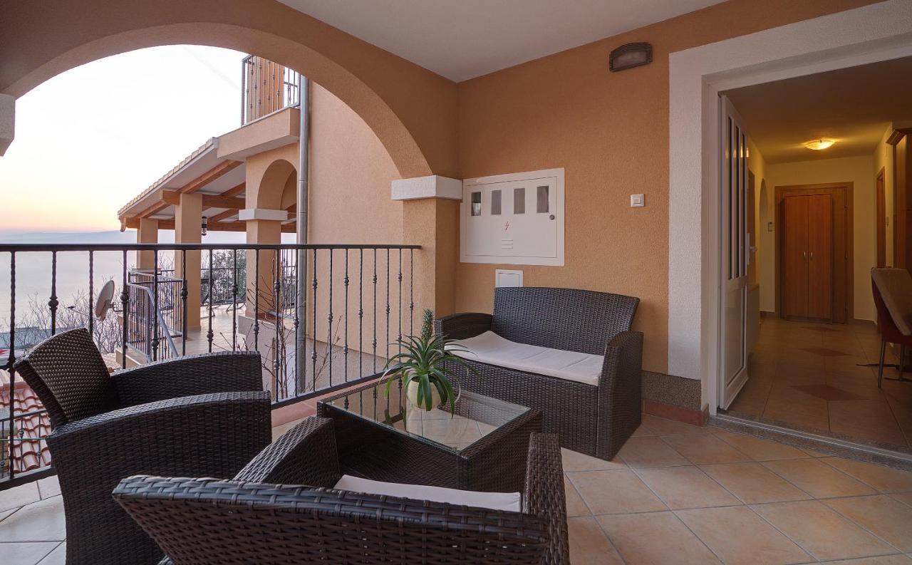 Apartments Lucia Senj 1 Dış mekan fotoğraf